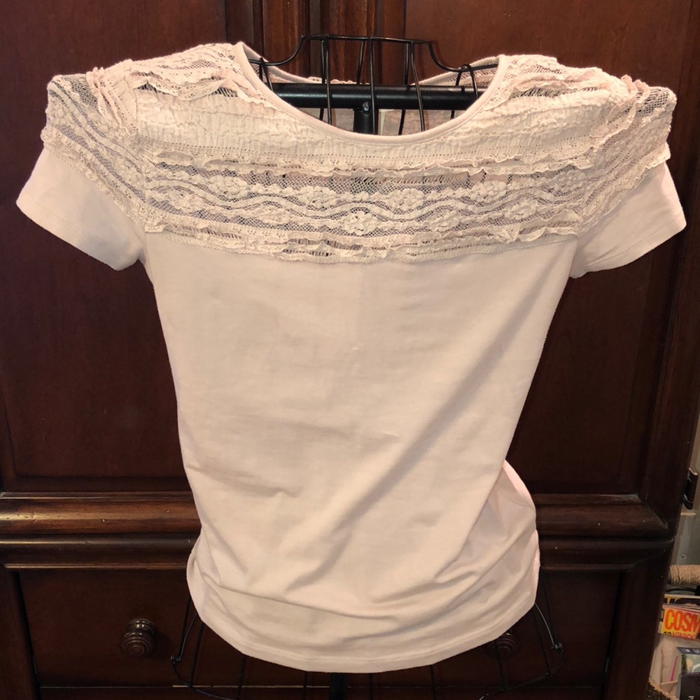 Cute, dressy tee.